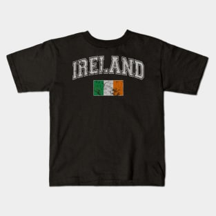 Retro Flag of Ireland Irish St Patrick's Day Kids T-Shirt